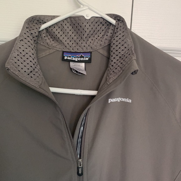 Patagonia Jackets & Blazers - Patagonia running jacket - super light, comfy, functional